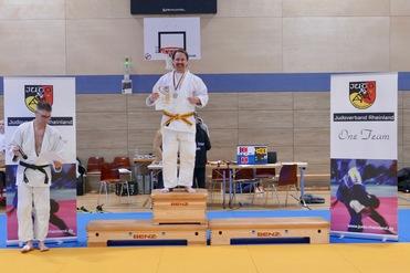 Cornel, erster Platz bis 90 kg, Ü30 Cornel, erster Platz bis 90 kg, Ü30